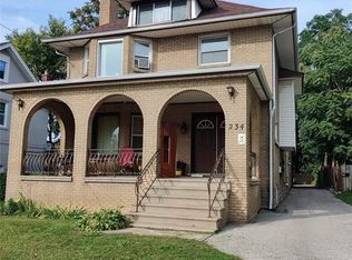 234 Brock St #1A, Windsor, ON N9C 2S6