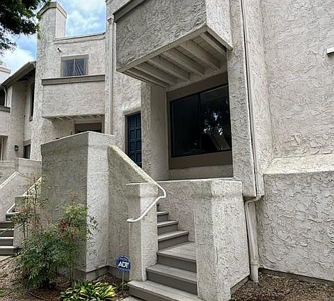 2nd image of 8492 Via Sonoma Unit 2