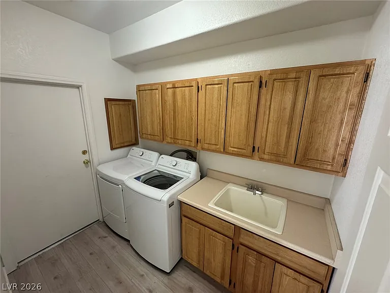 8772 Bridgeport Bay Ave — Photo 7