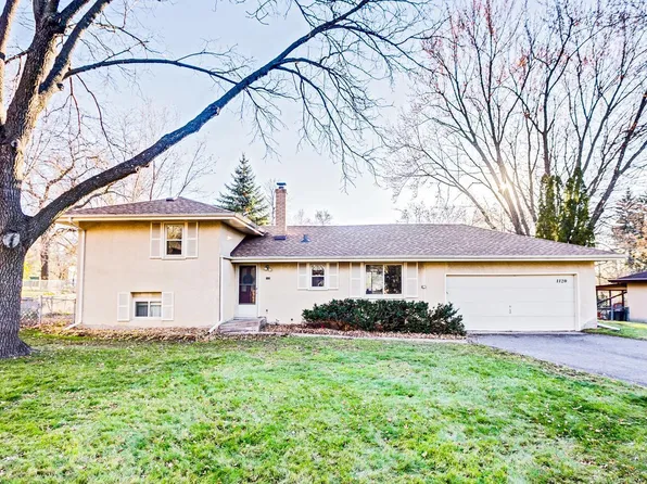 1120 Ingerson Rd, Arden Hills, MN 55112