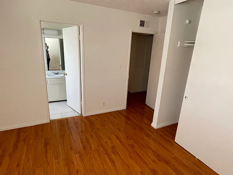 805 S Stoneman Ave #E — Photo 5