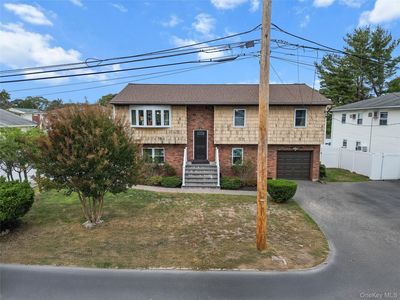 1259 America Avenue, West Babylon, NY, 11704