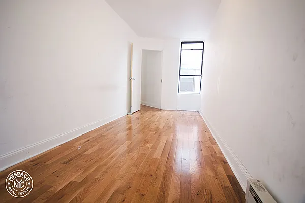 Rented by MySpaceNYC | media 31