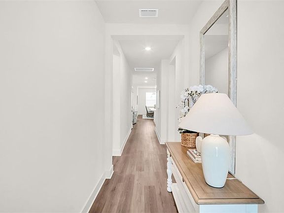 2nd image of 3784 Daybreak Run Loop