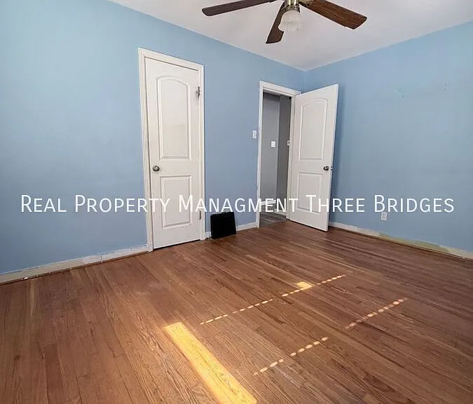 35 S Barat Ave — Photo 7