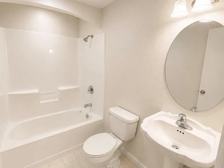 10415 Norton Dr — Photo 10