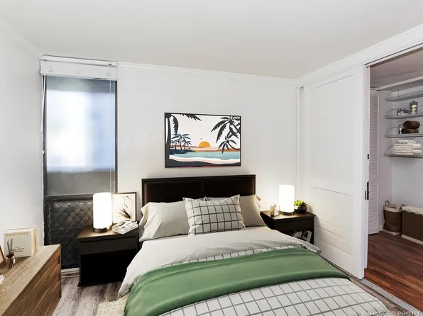 320 Liliuokalani Ave APT 702, Honolulu, HI 96815