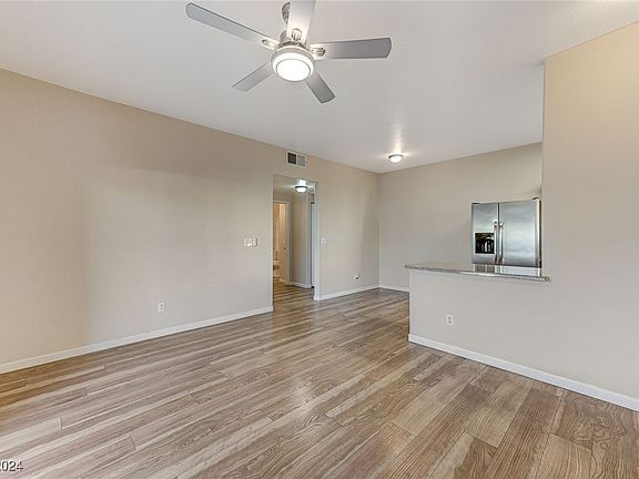 4th image of 5655 E Sahara Ave Unit 1025