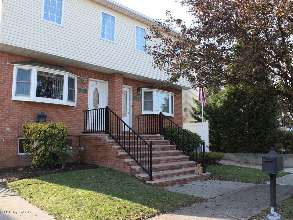 1st image of 112 Roswell Ave