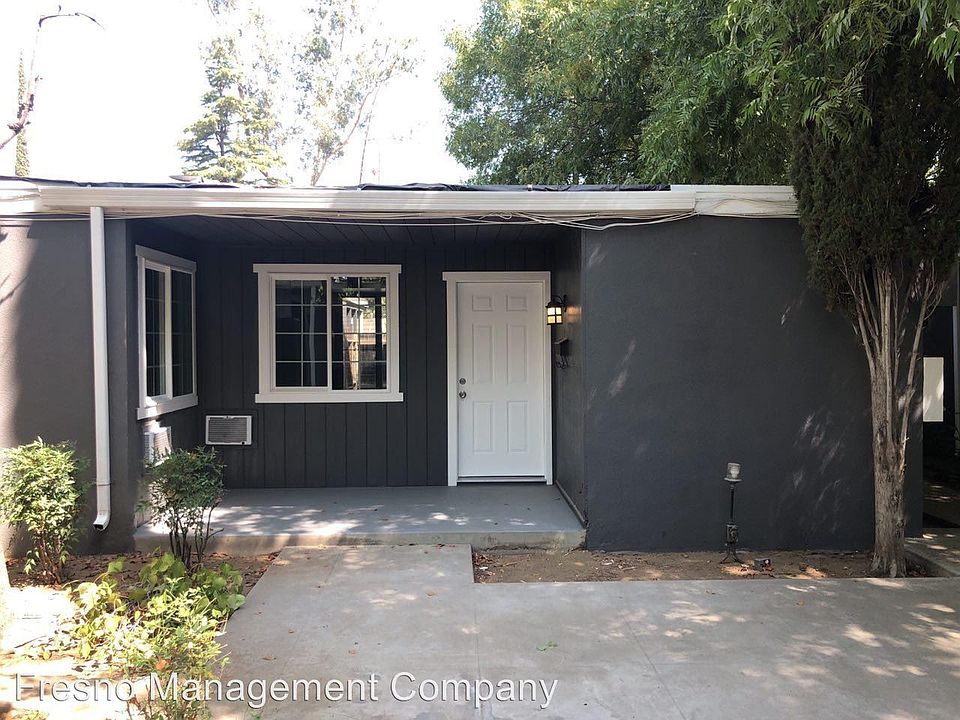 1st image of 2562 N Maroa Ave APT E