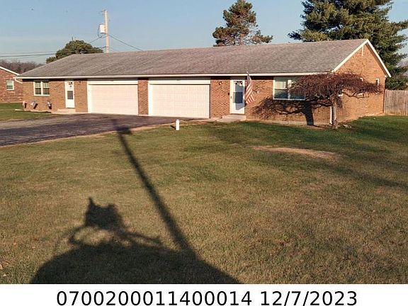 3rd image of 420-463 Blose St