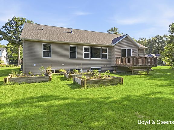 5th image of 13092 Boulderway Trl
