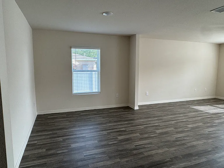 1271 S McDuff St — Photo 6