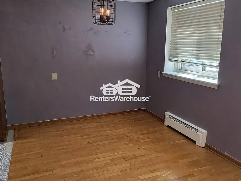 1901 Emerson Ave S #102 — Photo 15