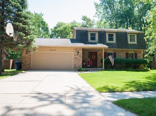 3808 Sweetbrier Ter, Midland, MI