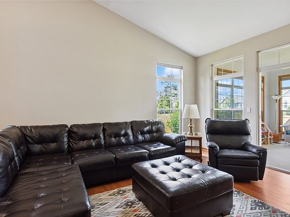 2nd image of 4412 1st Ave NW