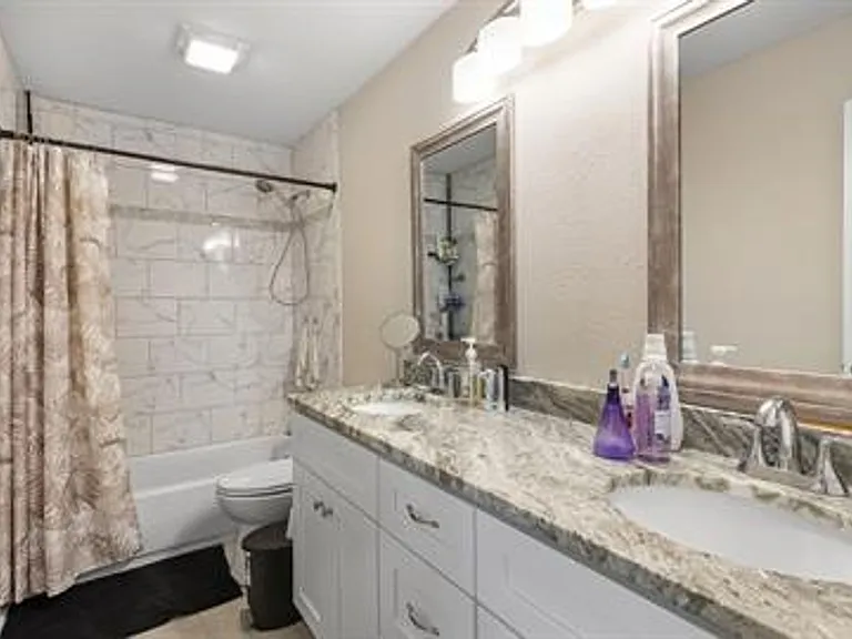 222 Belray Dr — Photo 7