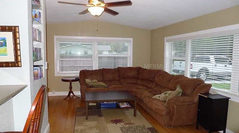 1st image of 1005 Idlewild Dr S
