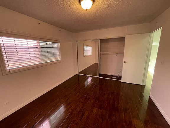 3rd image of 1525 W 147th St #4