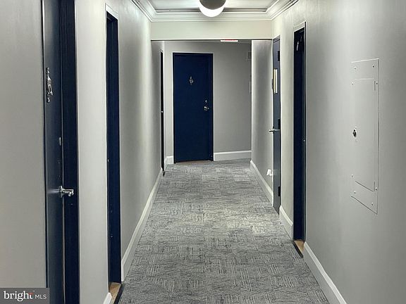 4th image of 1801 Clydesdale Pl NW APT 324