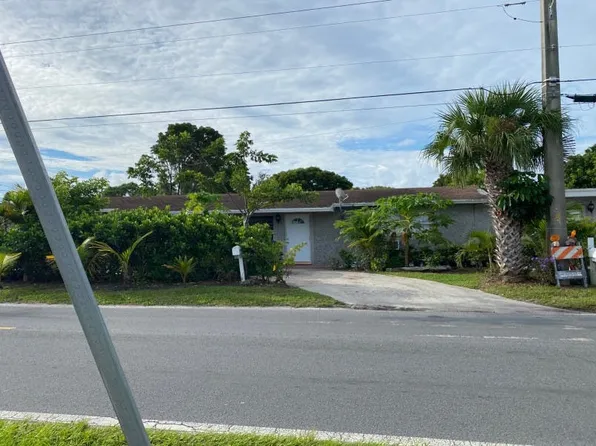 312-316 NE 4th St #1-3, Pompano Beach, FL 33060