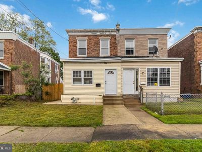 25 S Front St, Darby, PA, 19023
