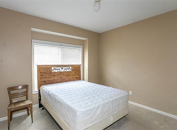 5th image of 2538 N 110th St