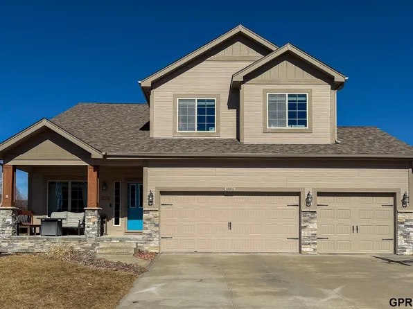 18816 Redwood St, Omaha, NE 68136