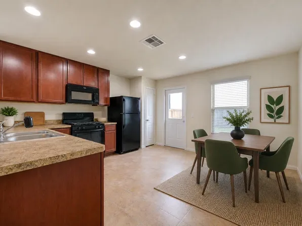 1315 Pease River Ln, Rosenberg, TX 77471