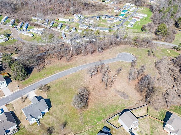 2nd image of 74 Battle Bluff Dr