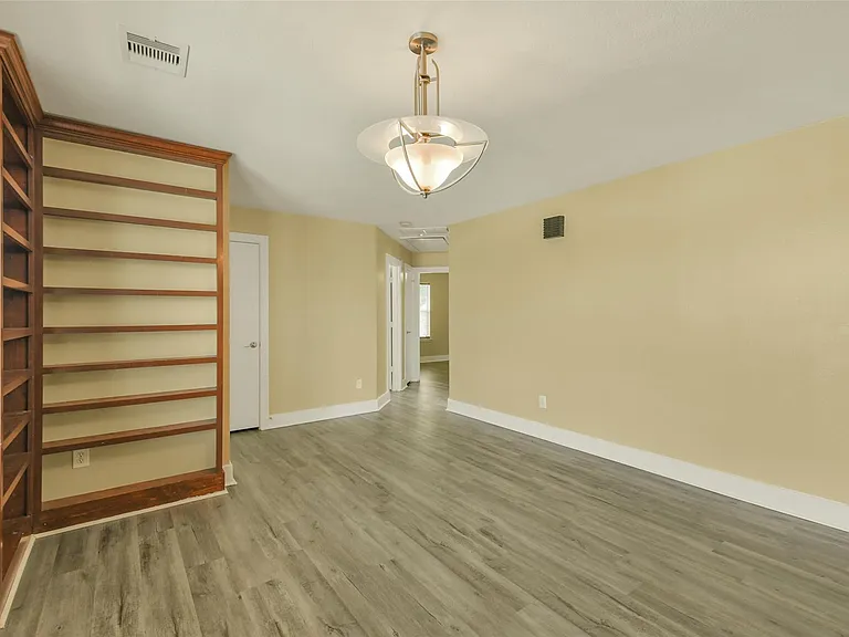 19403 Wann Park Dr — Photo 5