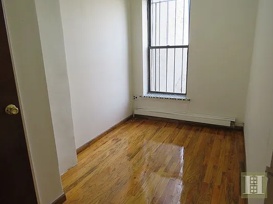 Rented by Halstead Real Estate | media 15