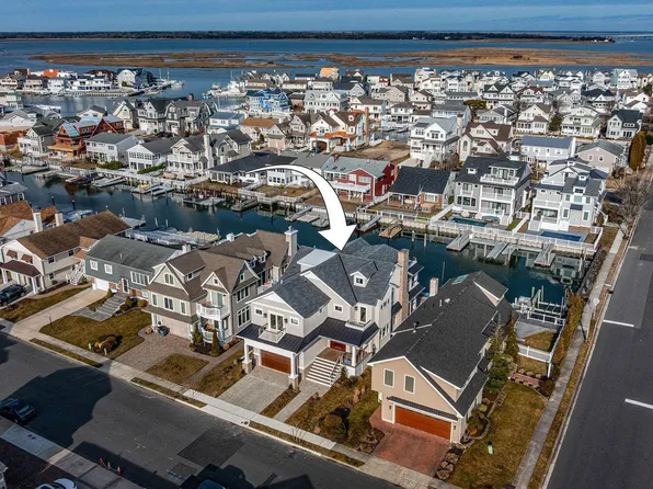 4 Grenada Ln, Ocean City, NJ 08226