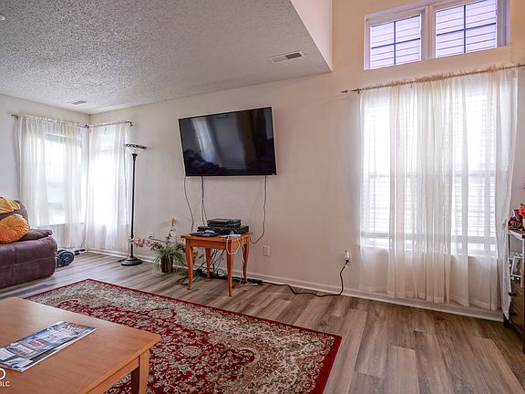 5th image of 4332 Trace Wood Dr