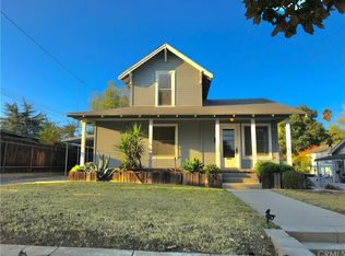 102 S Center St, Redlands, CA 92373