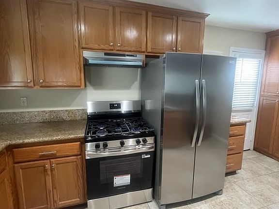 New Stainless Steel Stove