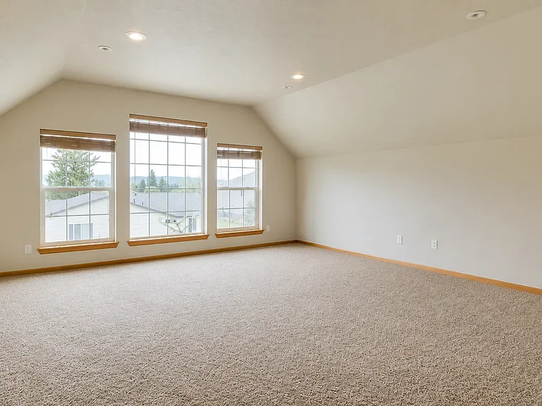 4904 E 15th Ave — Photo 14