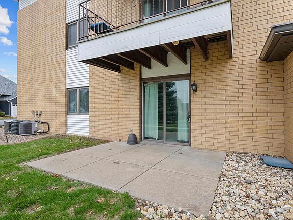 2nd image of 4725 Kynnelworth Dr APT 3