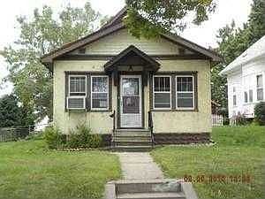 1st image of 1112 Thomas Ave