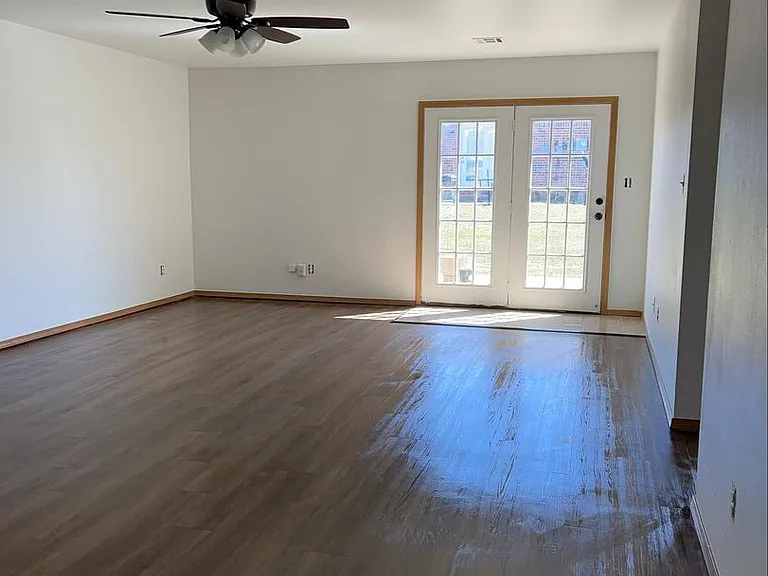 2805 Trailwood Dr — Photo 17