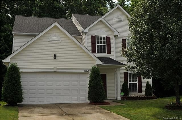 1st image of 12420 Oakton Hunt Dr