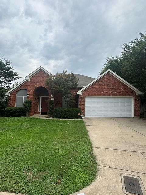 1st image of 4536 Pebble Stone Dr