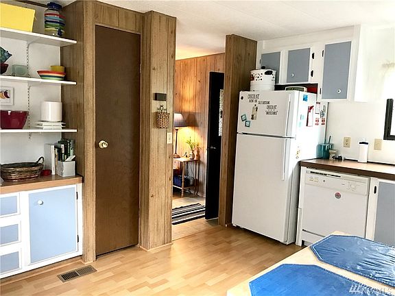 5th image of 430 E Elizabeth #H
