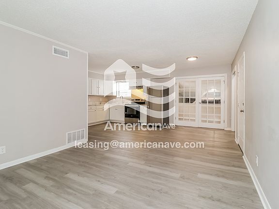 1421058_003_wm_-_living_room_13331866.jpg