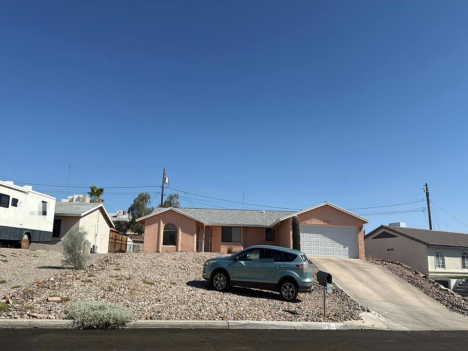 1st image of 3730 Clearwater Dr