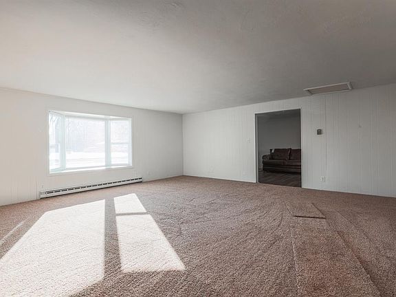 5th image of 5711 Melody Ln