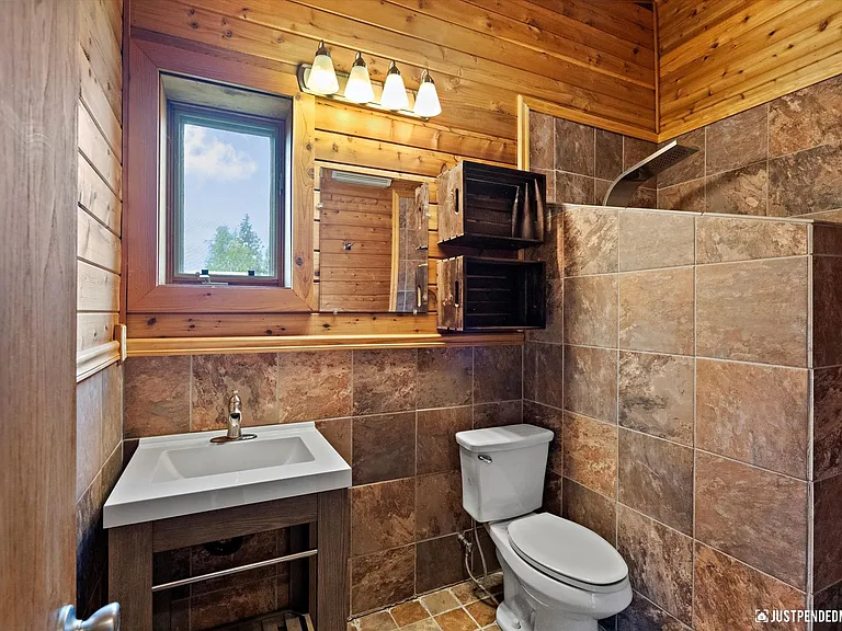 13020 Lupine Rd — Photo 45