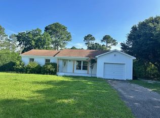 5121 Lord Tennyson Rd, Wilmington, NC 28405