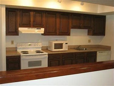 3rd image of 11674 Club House Dr #22