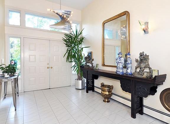 2nd image of 8 Cypress Point Dr